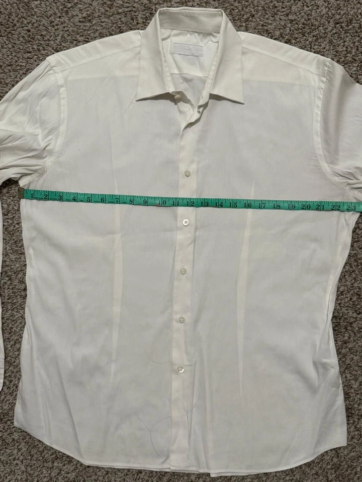 Prada Hombre Manga Larga Camisa Abotonada Talla 16/41. Cuello y botones clásicos Foto 3 de 4