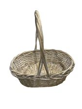Wicker Basket with Handle Farmhouse Style 15" Natural Color/Tan