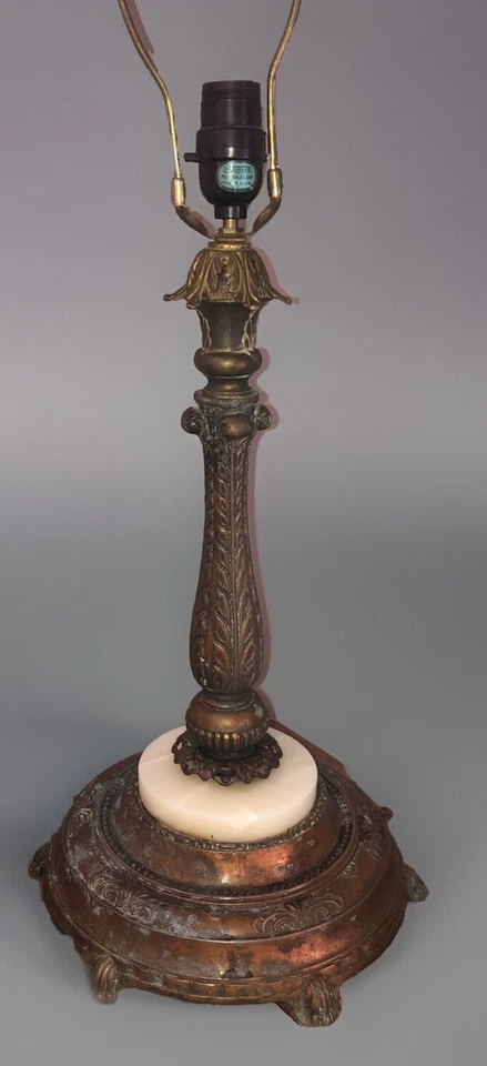 SOLO LÁMPARA - Estilo Victoriano Bronce con Acabado Cobre con Mármol DE COLECCIÓN Foto 2 de 4