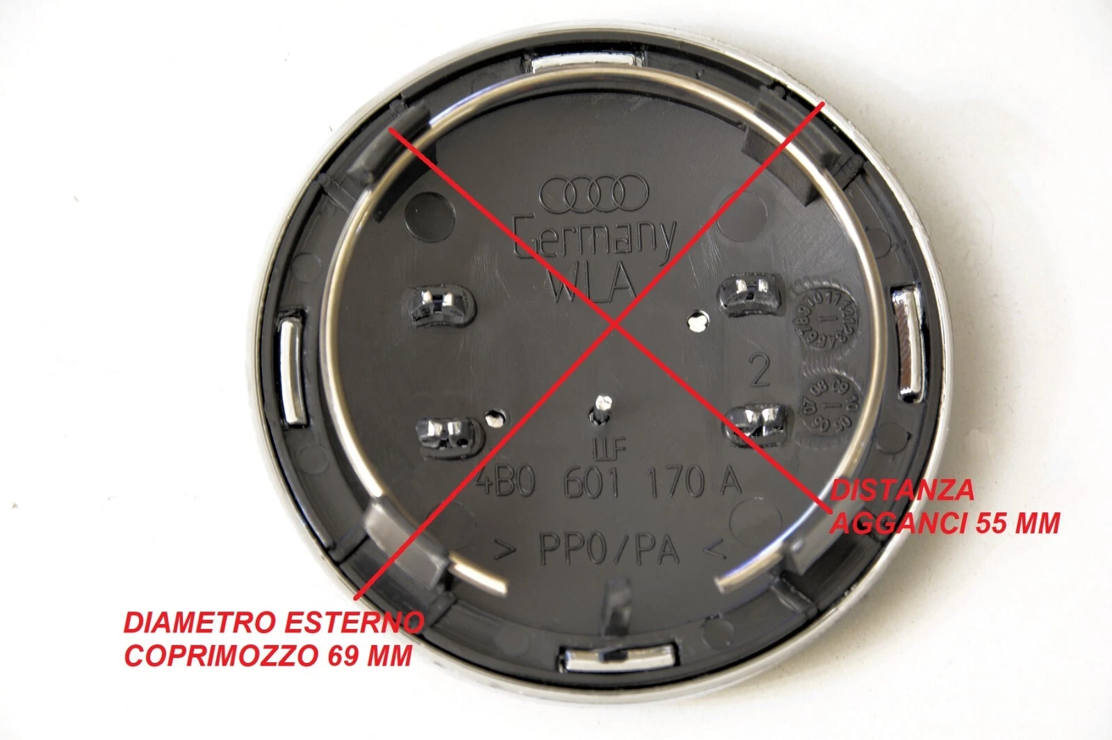 Foto 10 di 12