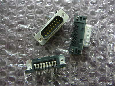 FCI Connector D-Sub 15-POS 2.74mm Solder R/A 15 Terminal 1 Port **NEW** Qty.3