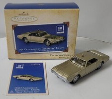 2004 Hallmark Keepsake Ornament  1966 Oldsmobile Toronado Coupe Series 14