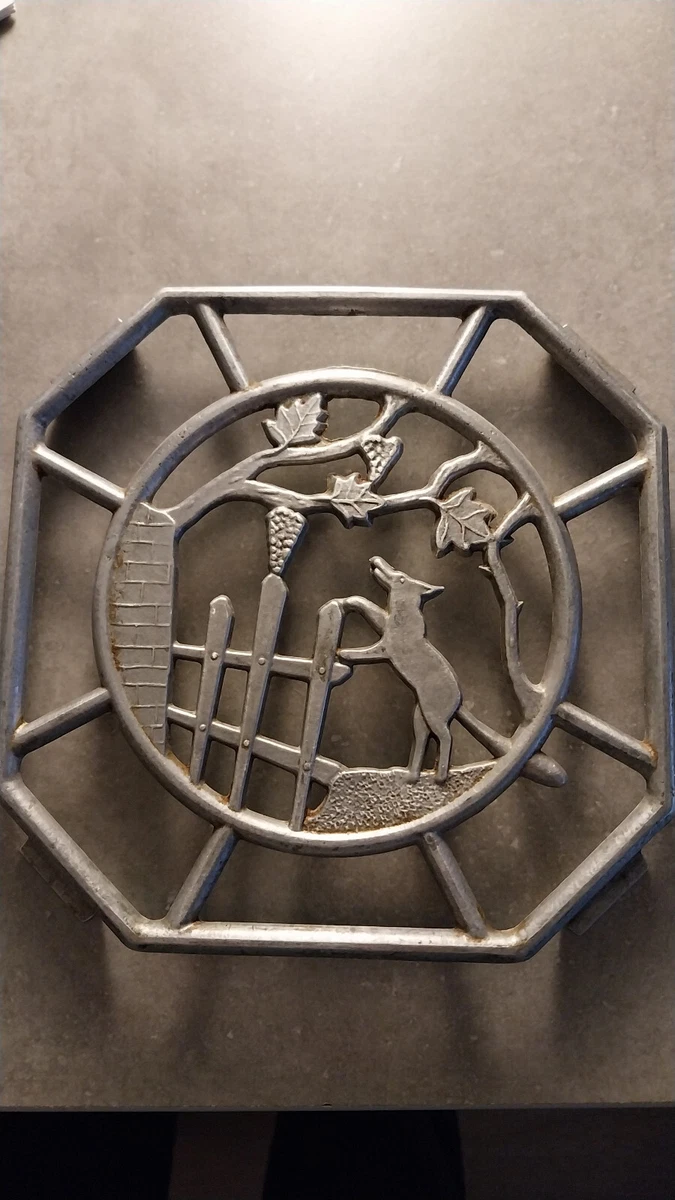 ANCIEN DESSOUS DE plat / pose plat (métal et faience) - objet ancien