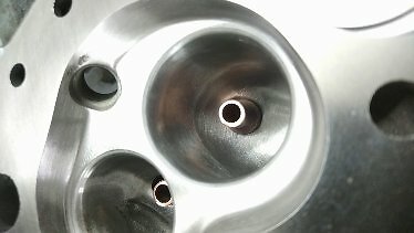 MGB 1800 Satge 2 Gas Flowed Cylinder / Polished & ported Head unleaded - Picture 2 of 3