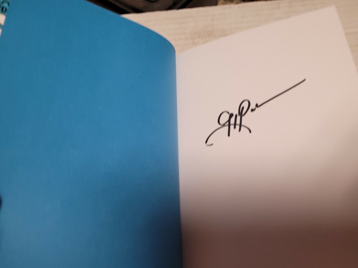 Wonder: Illustrated Edition by R. J. Palacio (2022, Hardcover