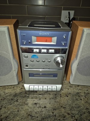 Sony CMT-EP313 Micro Hi Fi System CD AM/FM Receiver With Speakers 