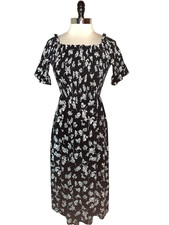 VINCE CAMUTO Size M A-Line Dress Black White Floral Short Sleeve Stretch Midi