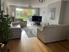 Beautiful cream leather Sofa set (3 plus 2 plus 1) excellent condition