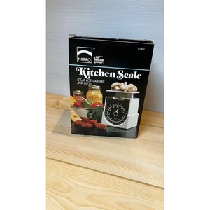 Vintage Mirro Kitchen Scale S-2840 White 10 Lb Capacity Analog Removable Tray