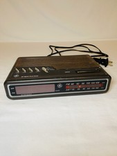 Vtg GE 7-4612A Woodgrain Alarm Clock Radio Digital AM/FM Tested / Works Used