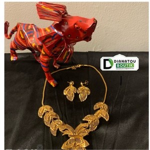 Authentic Gold Plated Floral & Leaf Design Necklace & Earrings Set