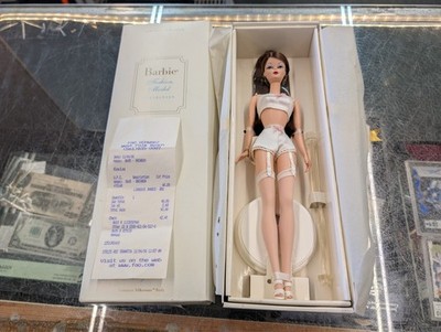 Vintage Barbie Fashion Model Collection Limited Ed. Silkstone Lingerie Brunette