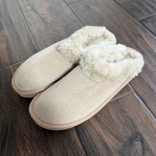 Brand new Women's Beige Suede Slip-On Slippers Faux Fur Lined Rubber Sole M