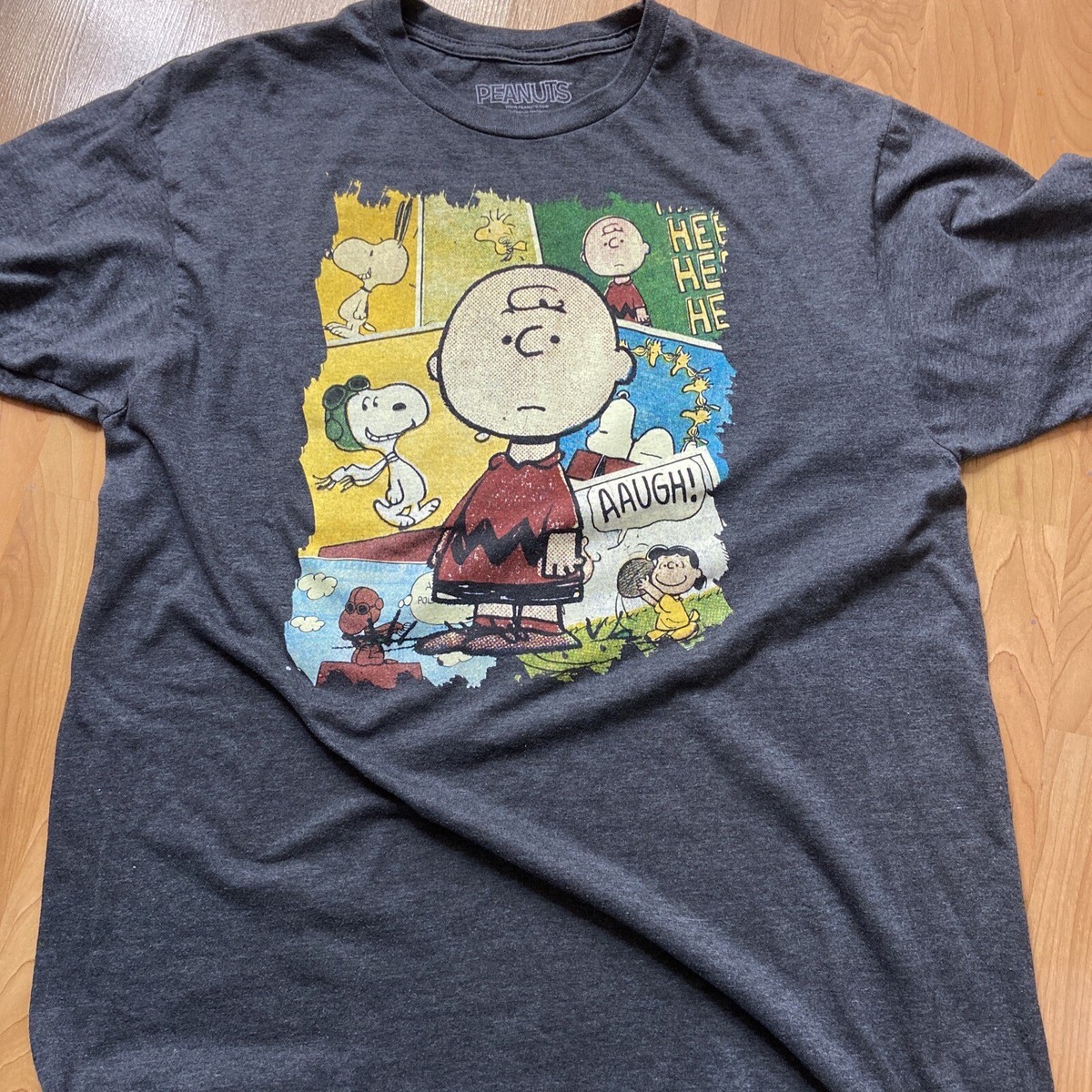 Peanuts CHARLIE BROWN LUCY SNOOPY WOODSTOCK FOOTBALL 