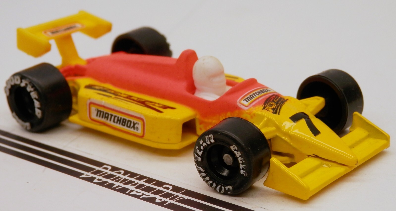 Matchbox Grand Prix Racing Car Yellow & Orange Formula 1 Race Car 1:55 ...