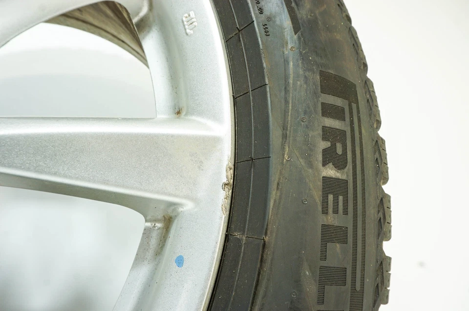 Llanta y neumático Infiniti G37 Base OEM 09-13 225/50R18 5034 Foto 3 de 4