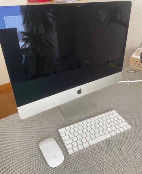 ordenador de sobremesa iMac 21.5’m 2017 reacondicionado