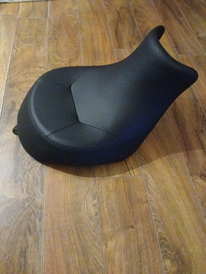 Black Motorcycle Seat Saddle Fit For Kawasaki Vulcan S VN650 (2015-2024)