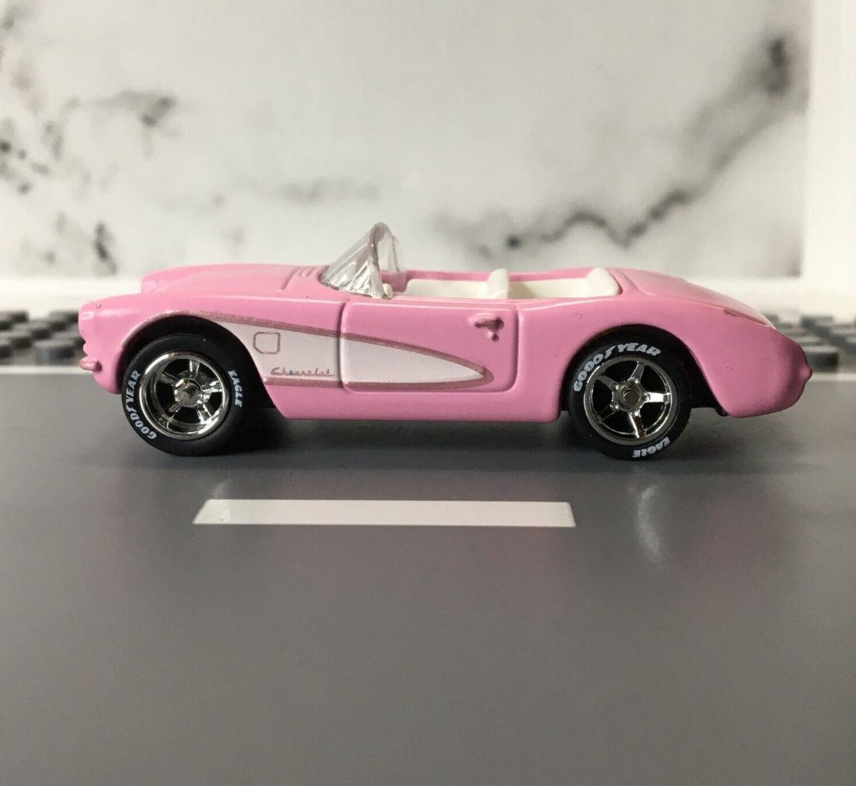 Carro De Barbie Corvette Hot Wheels Coches Carro De Control Remoto