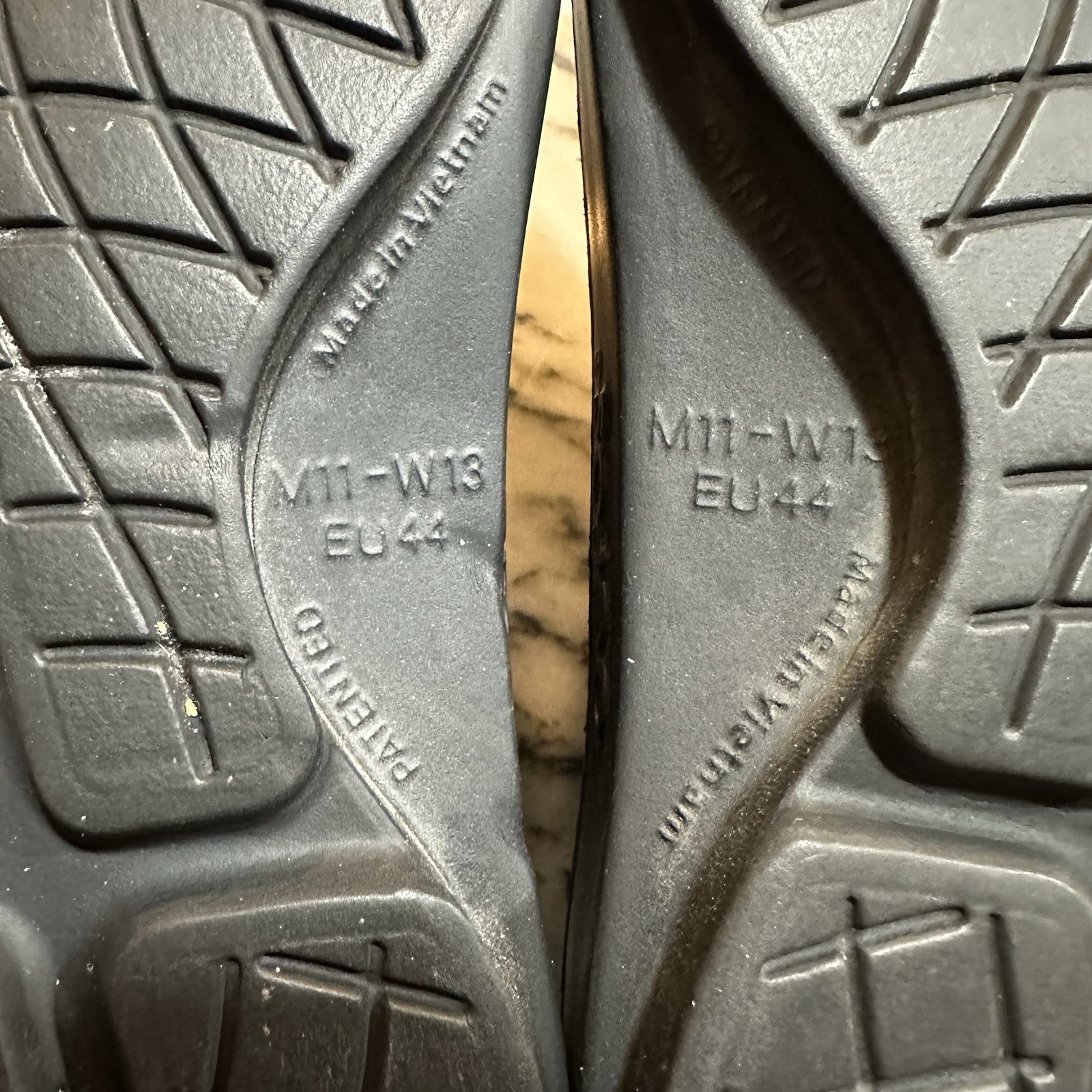 OOFOS BLACK UNISEX Slip On CLOGS SHOES Men Sz11 W… - image 9