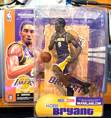 2003 MCFARLANE SPORTSPICKS KOBE BRYANT PURPLE #8 JERSEY FIGURINE