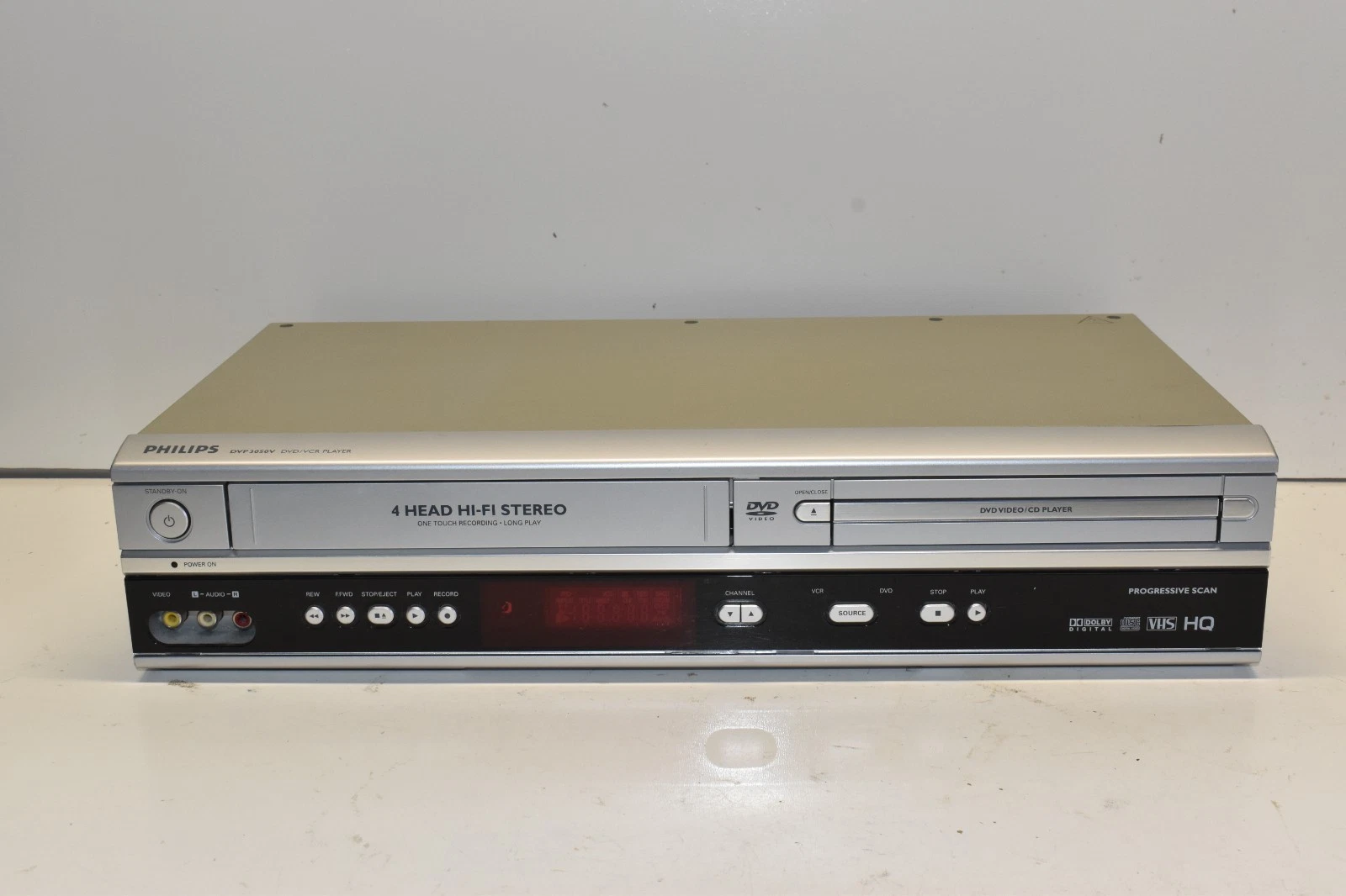 Philips VCR DVD/CD Combo Player VHS Recorder DVP3050V 4 Head Hi-Fi No Remote