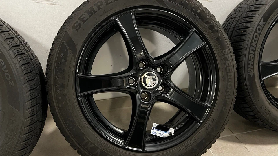 Original Skoda Superb Winterreifen Alufelgen 17 Zoll - Bild 3 von 4