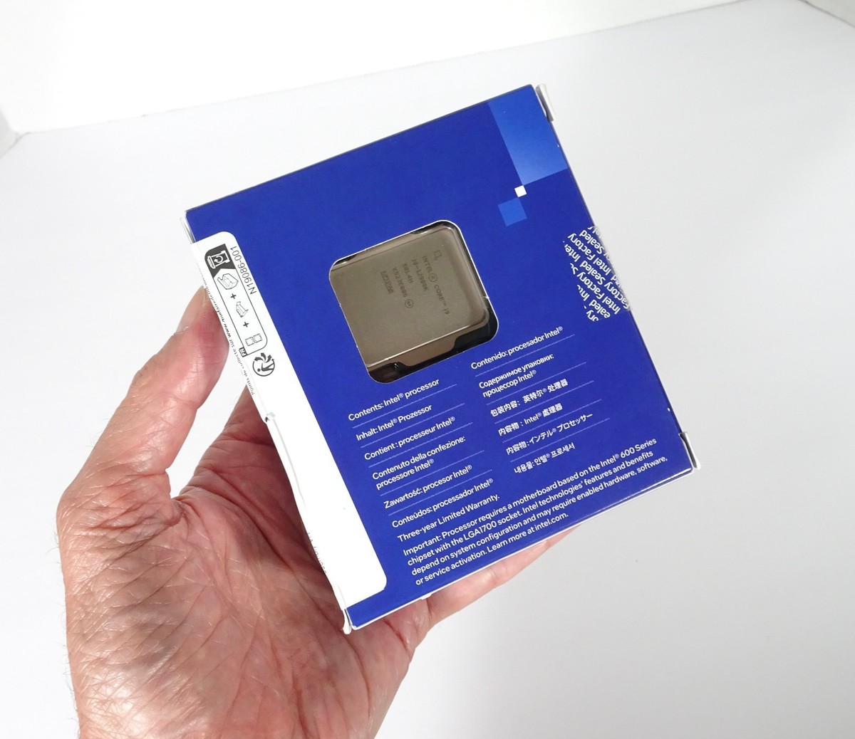 Intel Corei9 12900KF BX8071512900KF 新品 Intel Core i9-12900KF Processor (5.2GHz, 16 Cores, FCLGA1700