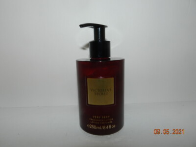 Victoria's Secret VERY SEXY Fragrance Body Lotion 8.4 fl oz Parfume
