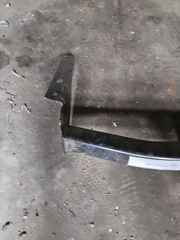 Kit de enganche de remolque genuino Jeep Liberty Mopar CBXTN463AA Foto 2 de 4