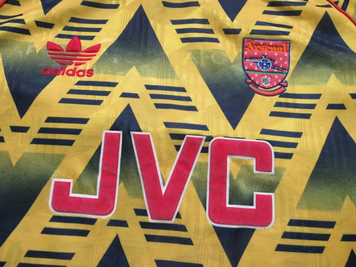 Reissue: Arsenal 1991/93 'Bruised Banana' adidas Away Kit - FOOTBALL FASHION