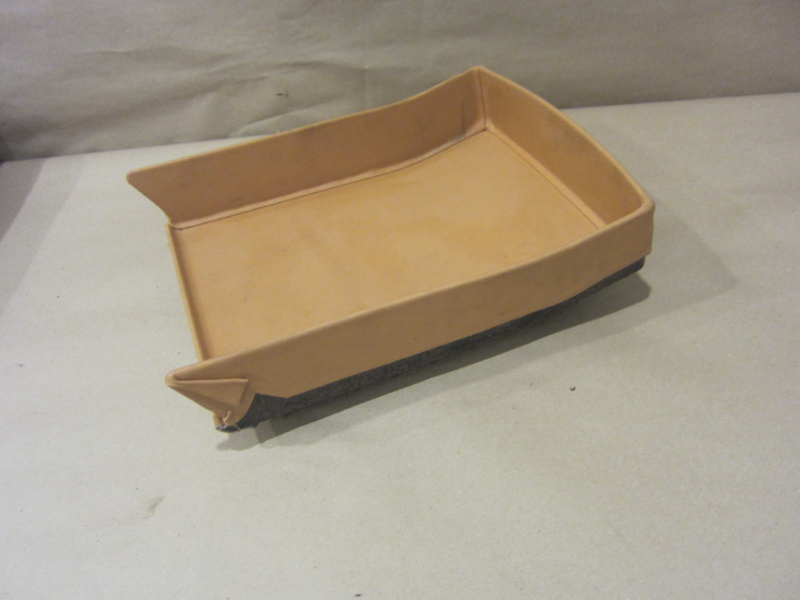 Maserati Quattroporte- Rear Middle Arm Rest Cover/Insert - Part# 9813818..