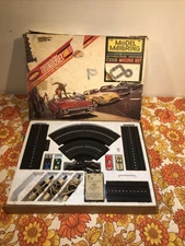 Aurora Model Motoring 4 Lane Slot Car Set #1317 3995 Thunder Jet 500 with Cars