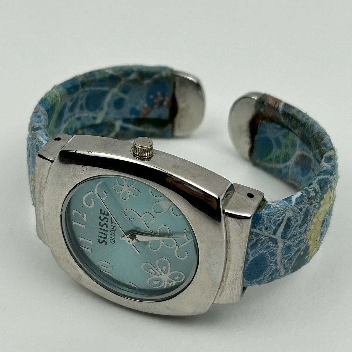 Vintage Suisse Women\'s Quartz Watch Silver Square Case Floral Aqua Blue Face Vintage 1990s Geneva Ladies Quartz Watch Two-tone Square  main image 3