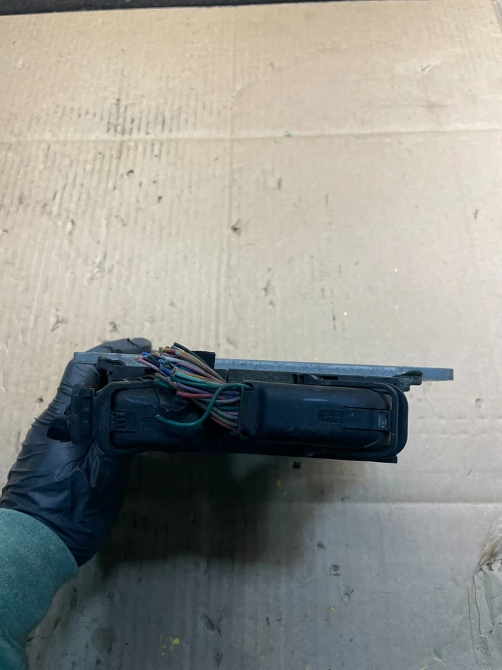 Nissan Pathfinder 2008 4,0 L motor ECM ECU módulo informático u2153 DG Foto 2 de 4