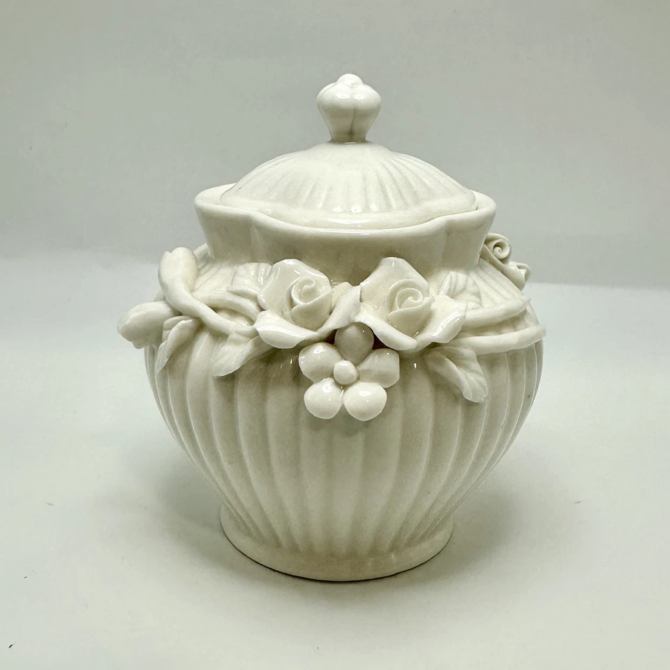 Grace’s Teaware Porcelain Cream & Sugar White Strawberry & Rose Blossoms - Image 2 of 4