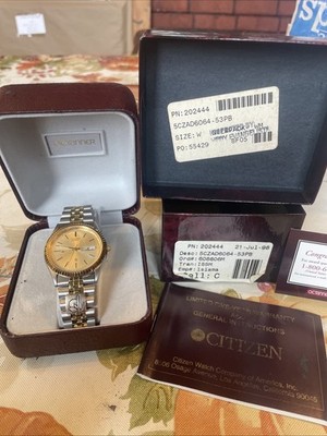 Citizen CQ Watch Men 35mm Silver Dial Two Tone Daydate Round 1100-R12535 New Bat