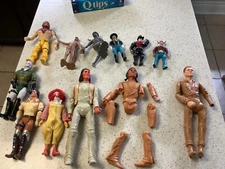 louis marx figures plus huge lot of vintage toy figures used As IS some damage
