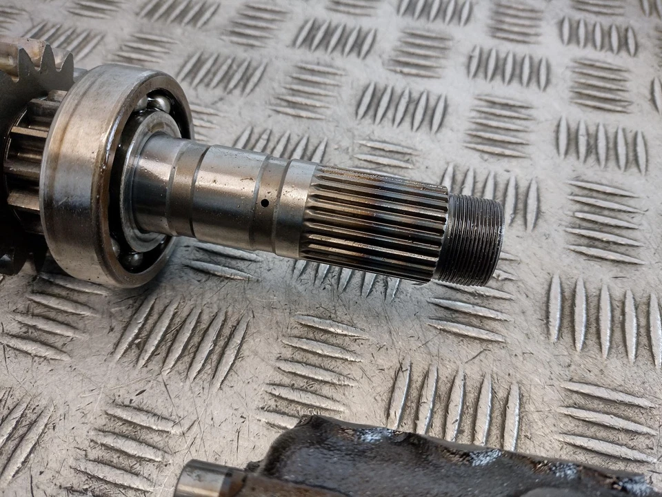 Honda CB 1100 SF 2000 caja de cambios Foto 3 de 4