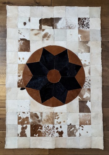 Handmade Patchwork Cowhide Rug, 100% real Leather, Genuine Hair-On Cow Fur Skin - Picture 1 of 5