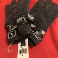 GAP KIDS NEW WARM GLOVES. Size M
