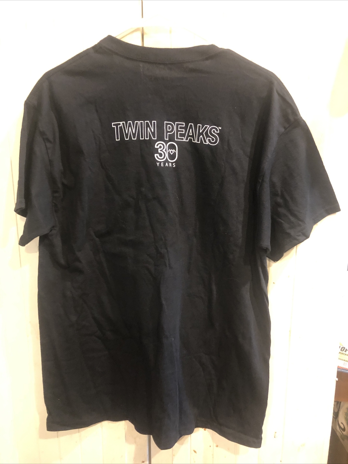 Twin Peaks shirt size large Loot Fright Loot Crate Exclusive image 3