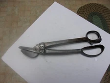 Vintage TIN METAL SNIPS SHEARS TINNER SHEET METAL Shears