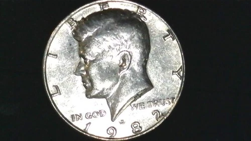 1982-P  Kennedy Half GEM-BU BETTER DATE #4