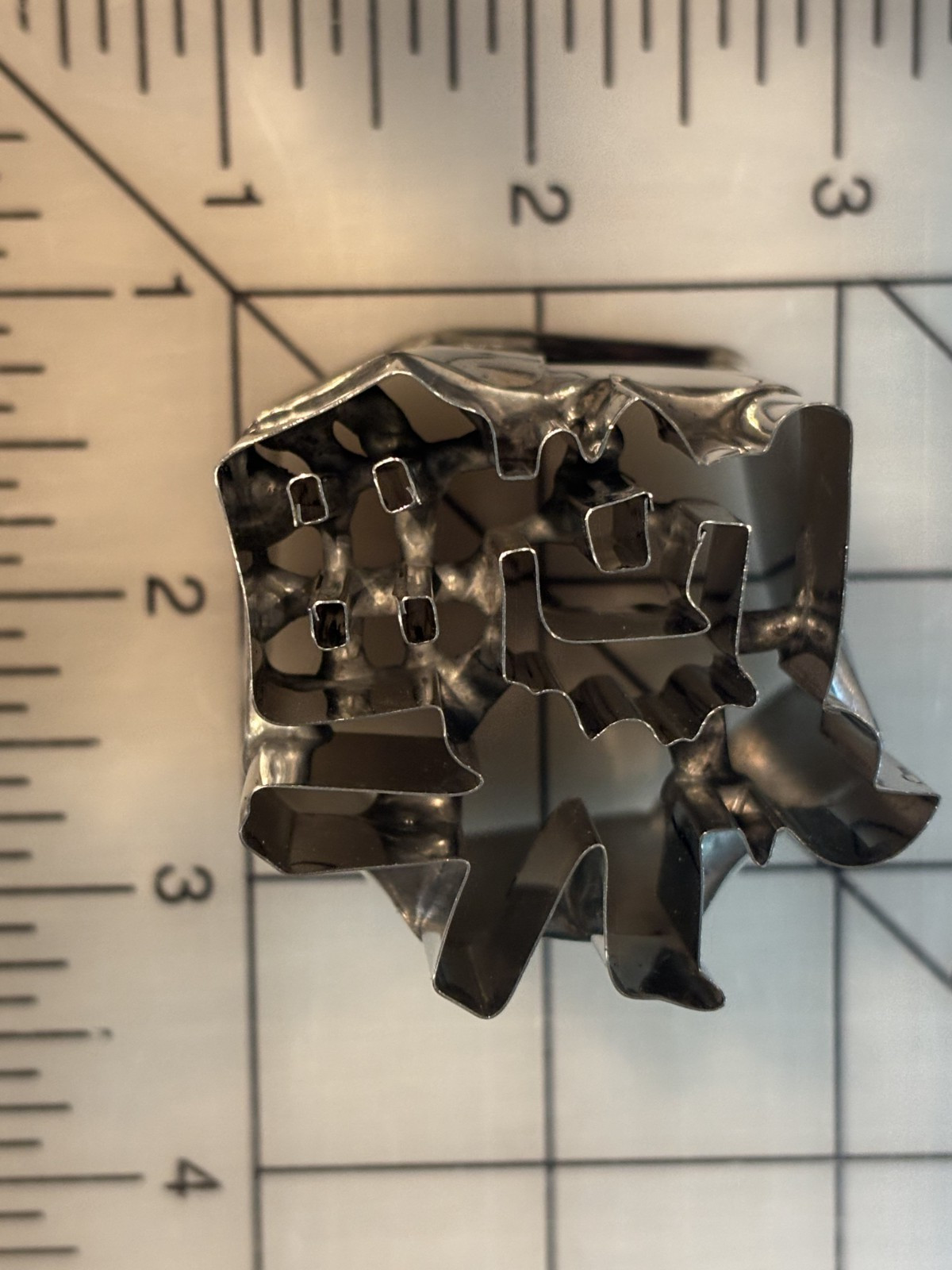 Chinese Character 'Fu' for Luck or Fortune - Cutter for Vegies, Fruit or Dough