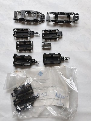Roco HO Maßstab 1/87 Drehgestelle Kunststoffmasken für Lokomotiven / Waggons X 9 Stk.