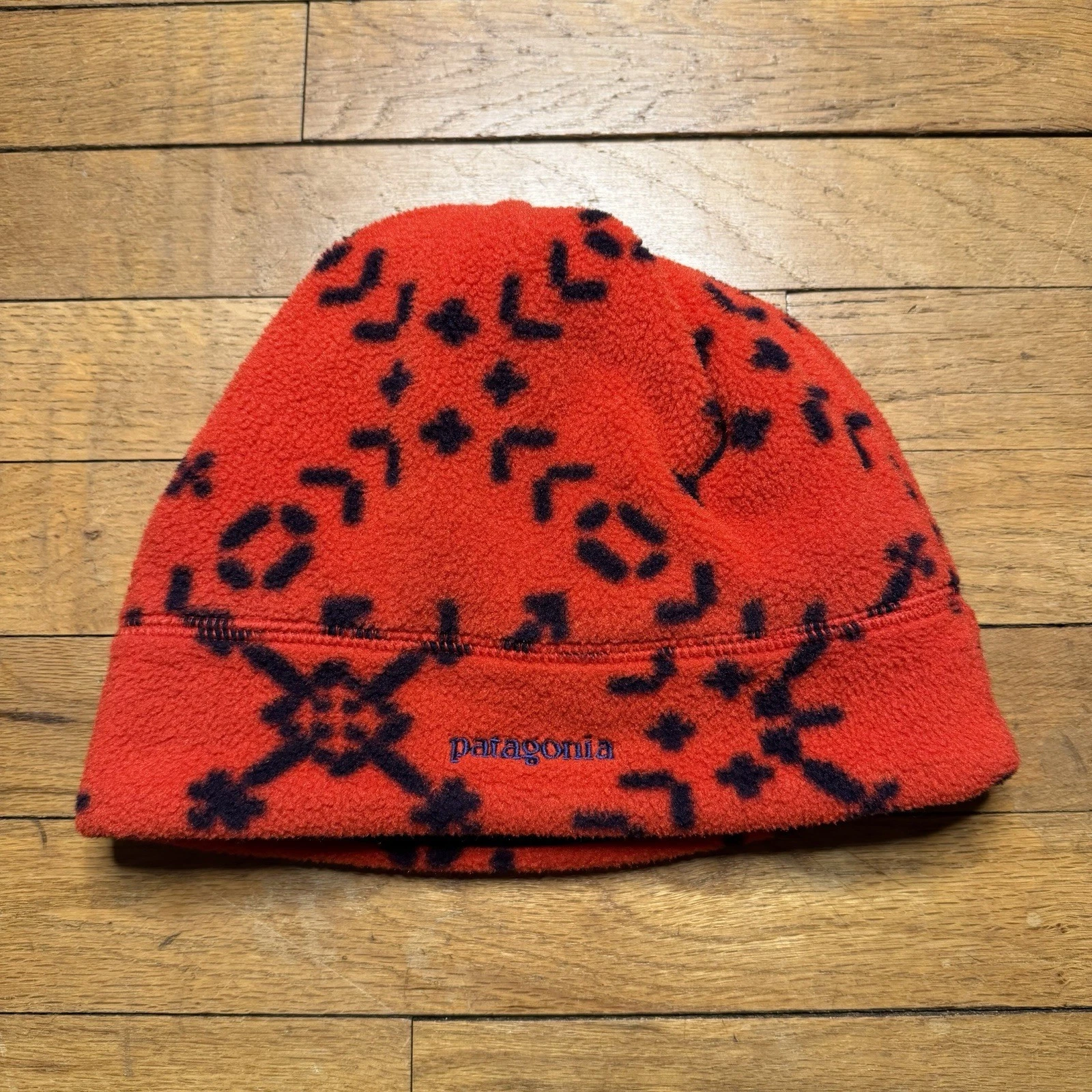 Vintage 90’s Patagonia Synchilla Fleece Beanie Hat Size Large Made in USA Red
Opens in a new window