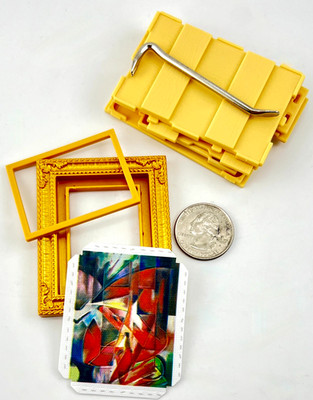 Zuru Mini Brands Create Masterpieces Franz Marx The Foxes with Storage Crate