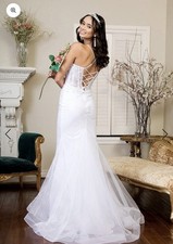 David's Bridal White Lace Mermaid Wedding Dress 24W Spaghetti Straps Corset Back