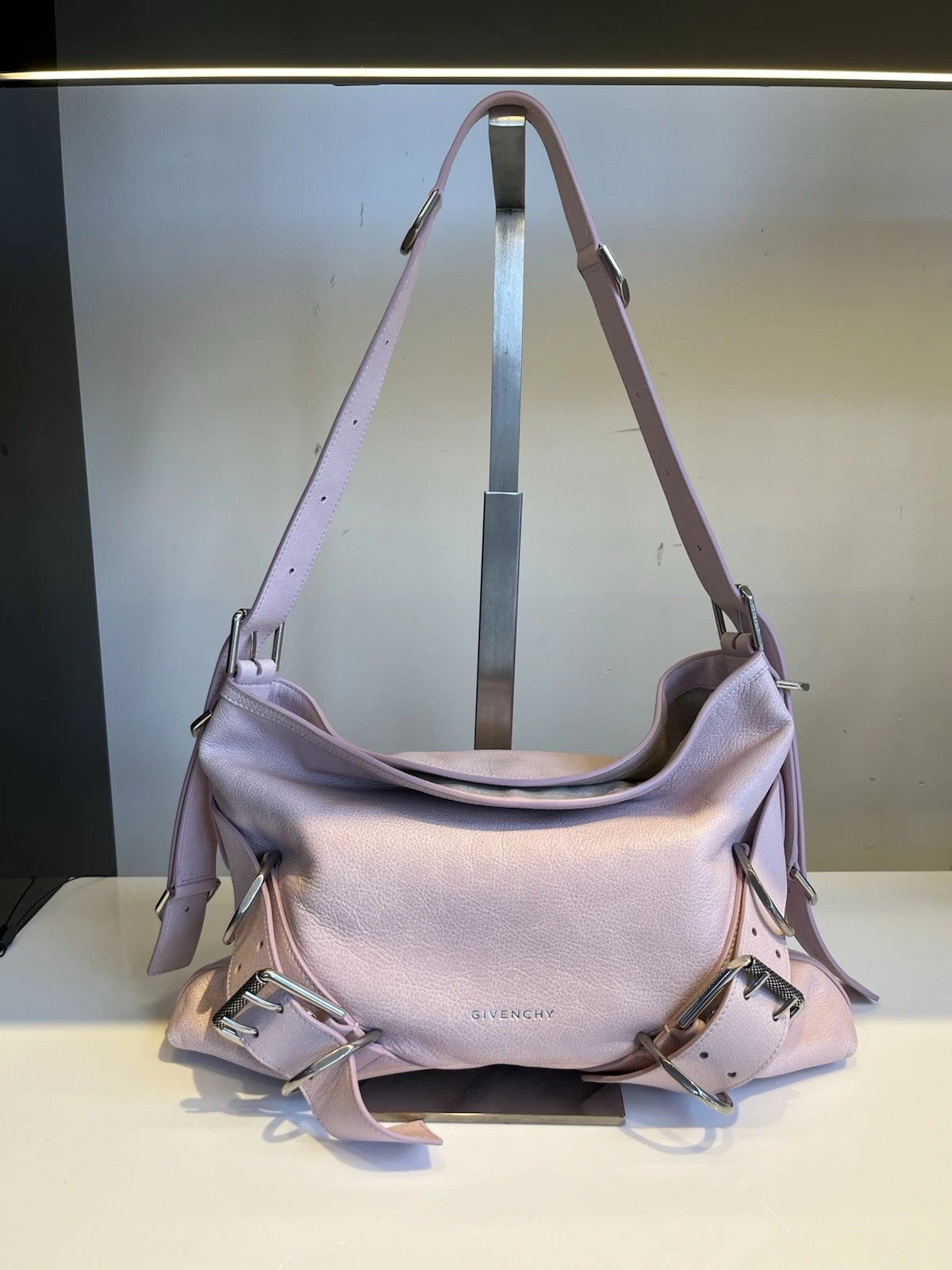 Borsa a tracolla media Voyou rosa Givenchy nuova con etichetta